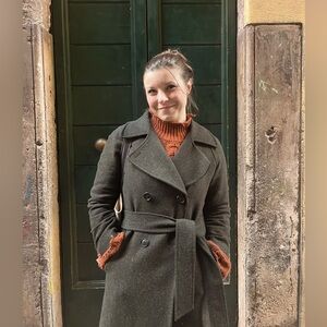 Meet your Posher, Ellie